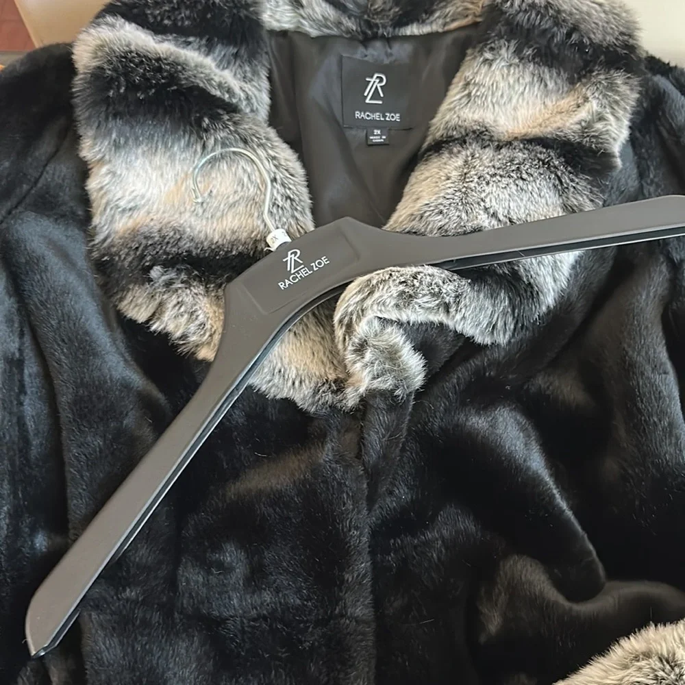 ⭐️SALE⭐️ Rachel Zoe Black Faux Fur Coat NWOT - Picture 6 of 17